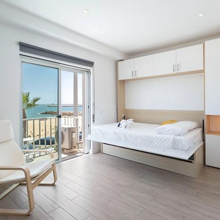 Centralgarve - Stunning Beach Front Studio - Astro كوارتيرا المظهر الخارجي الصورة