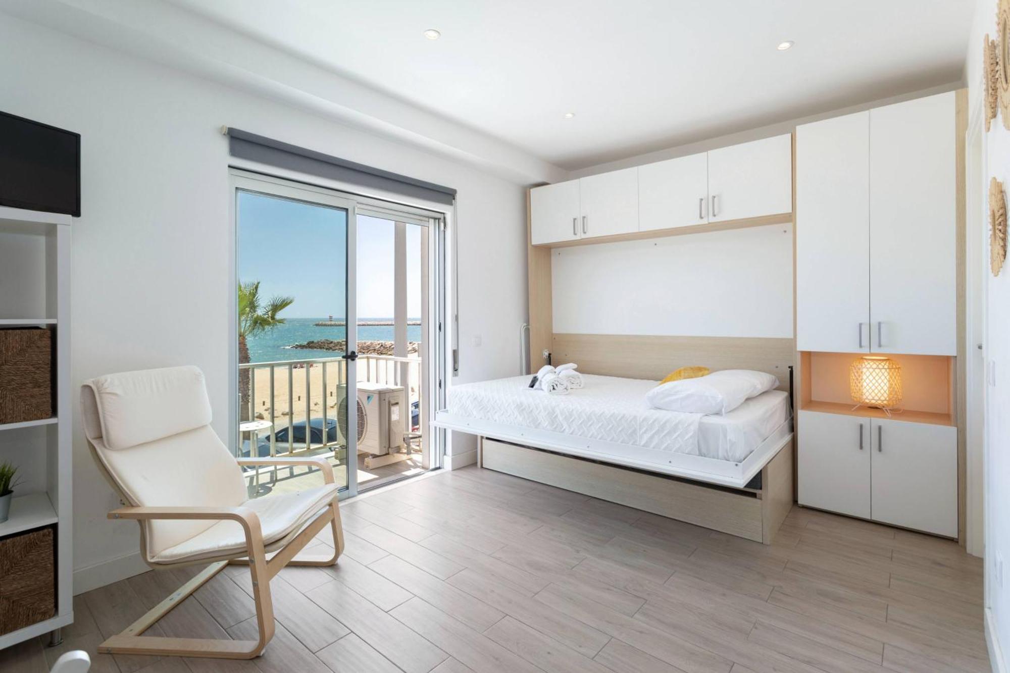 Centralgarve - Stunning Beach Front Studio - Astro كوارتيرا المظهر الخارجي الصورة
